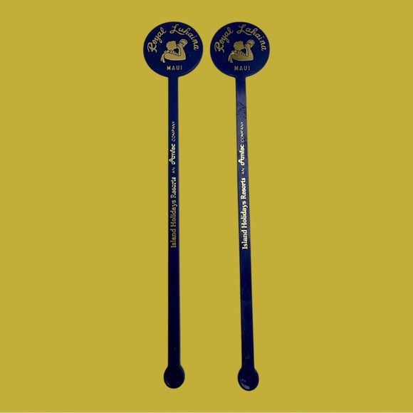 Set of 2 Vintage Swizzle Sticks Royal Lahaina Maui Hawaii Navy Blue Conch Shell - Picture 1 of 7